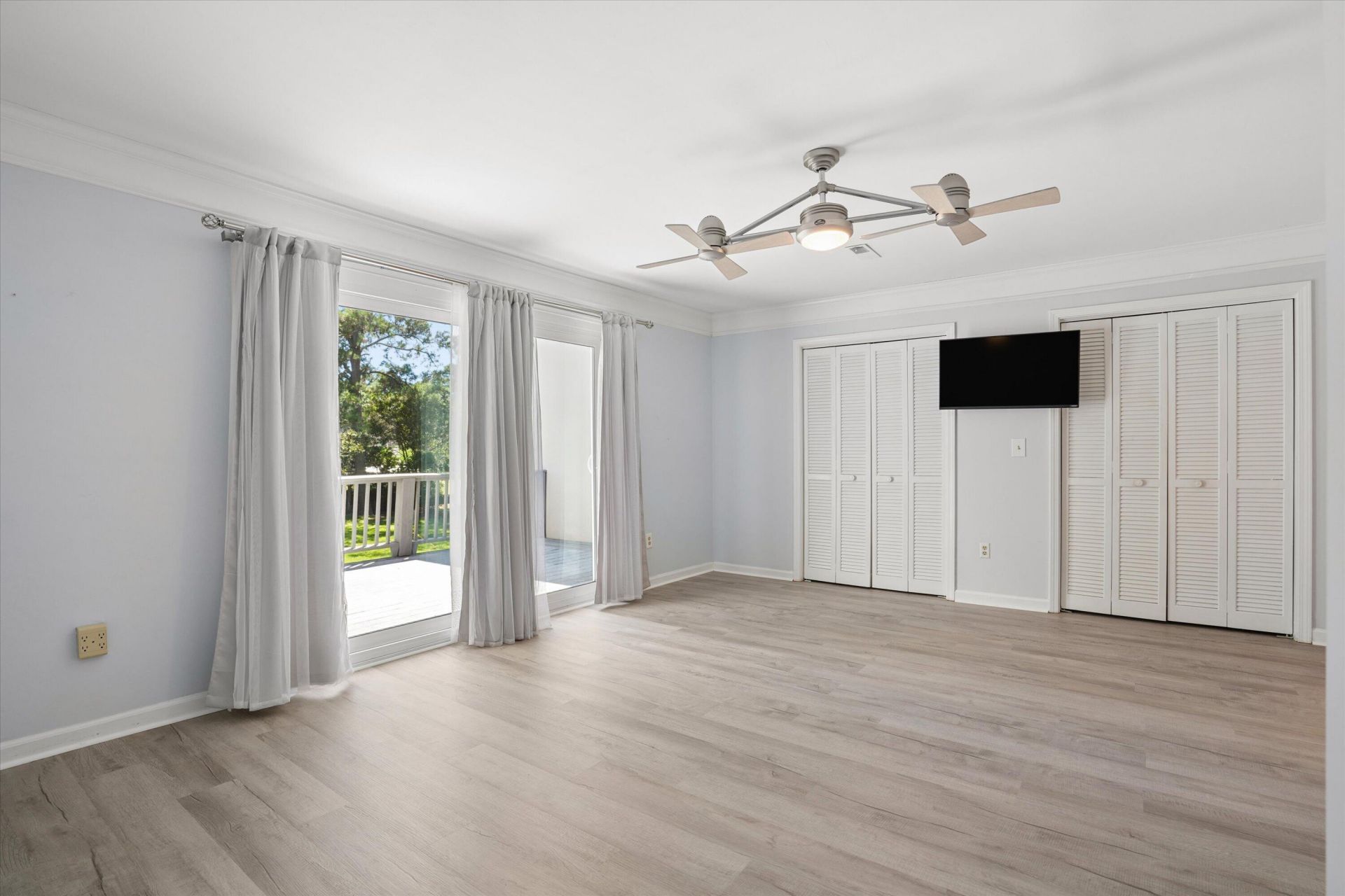 1304 Ventura Place Photo 21