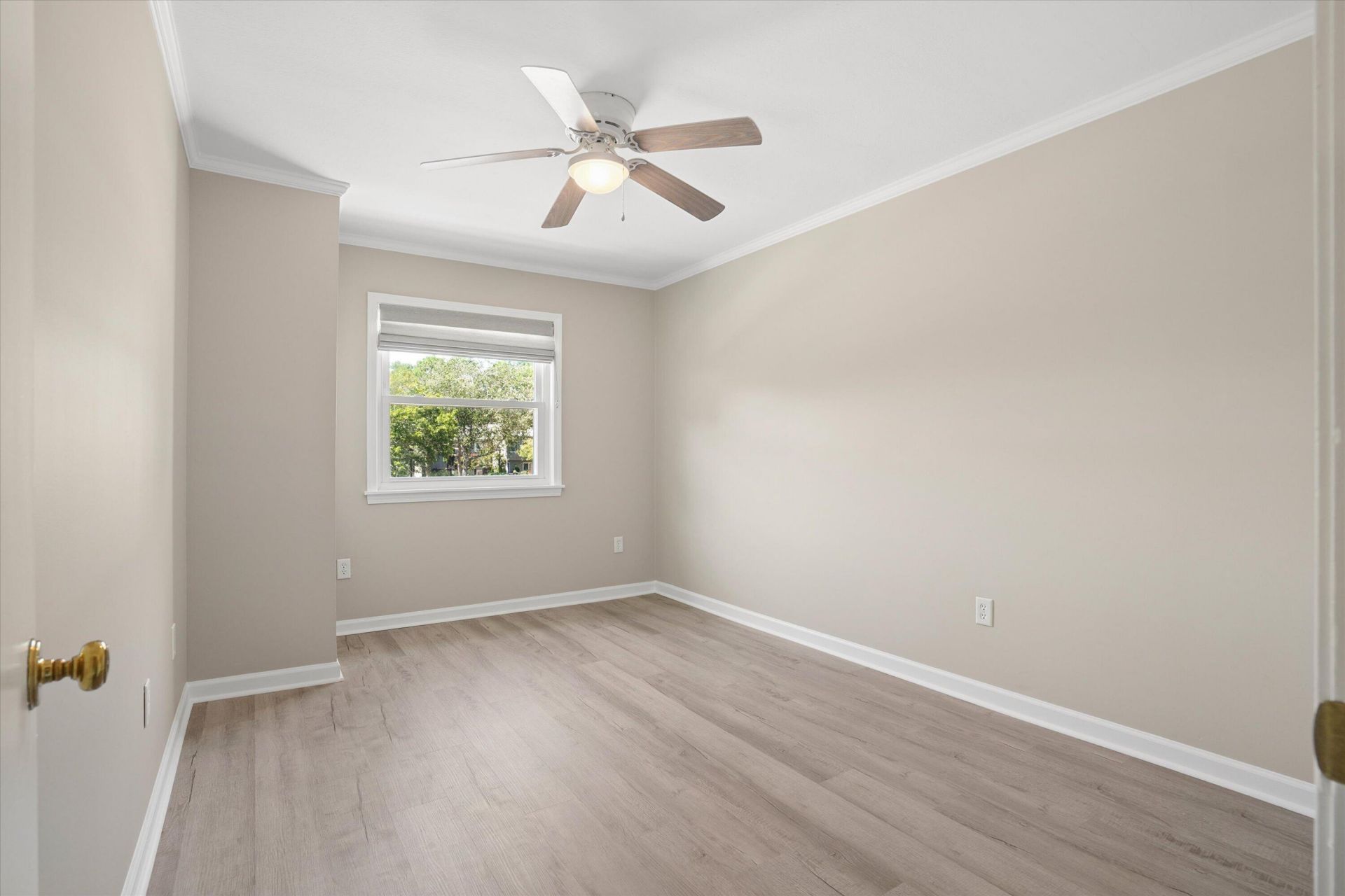 1304 Ventura Place Photo 25