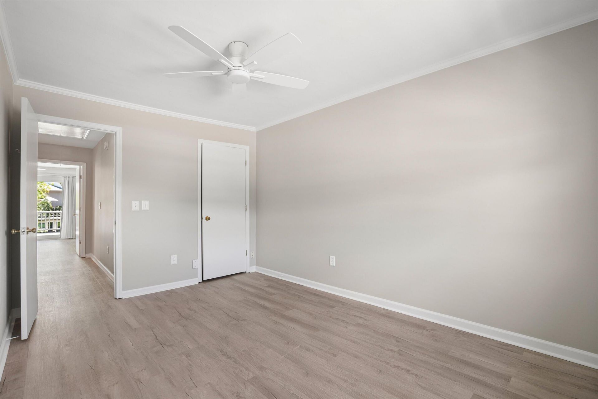 1304 Ventura Place Photo 27