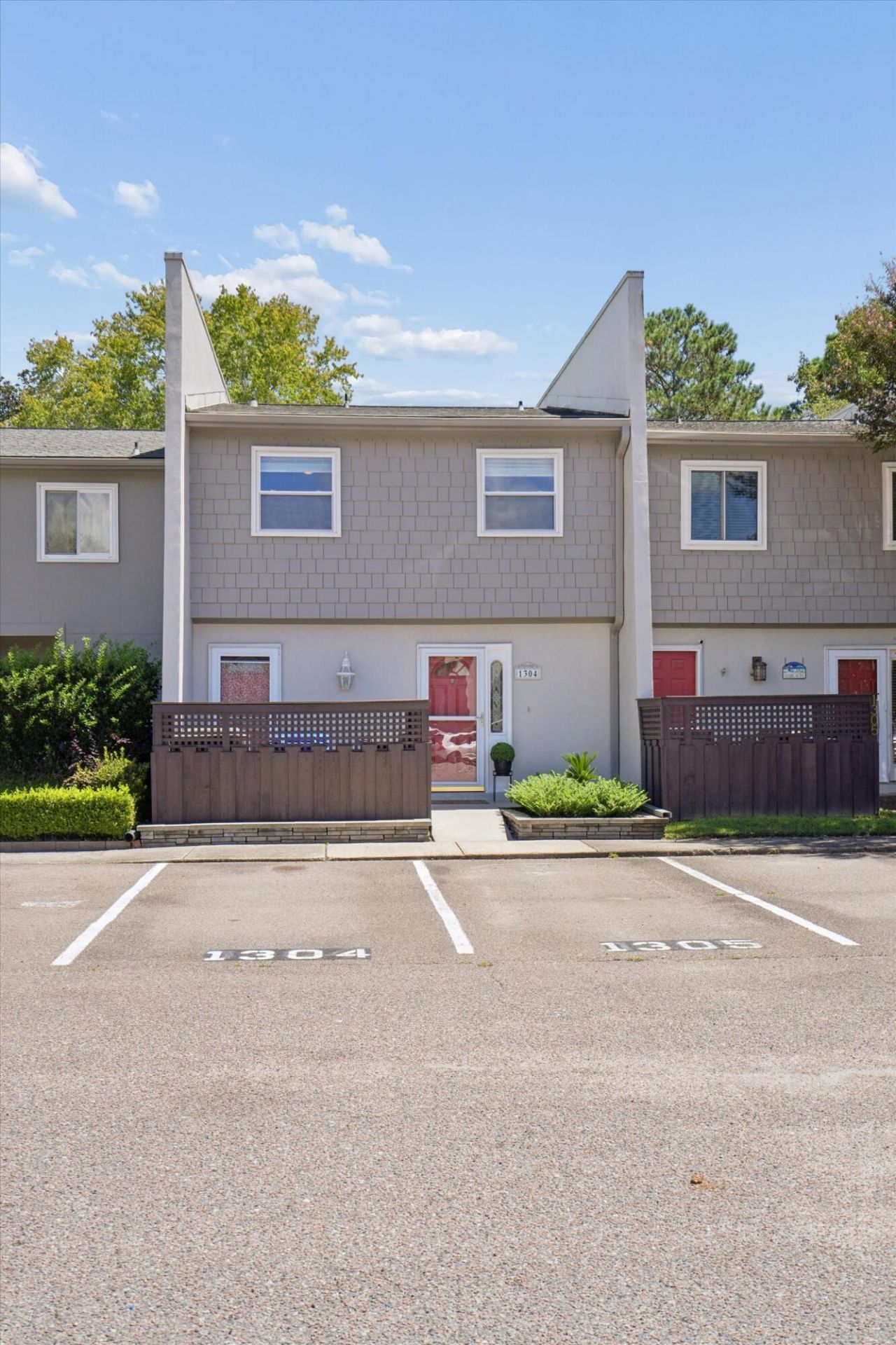 1304 Ventura Place Photo 29