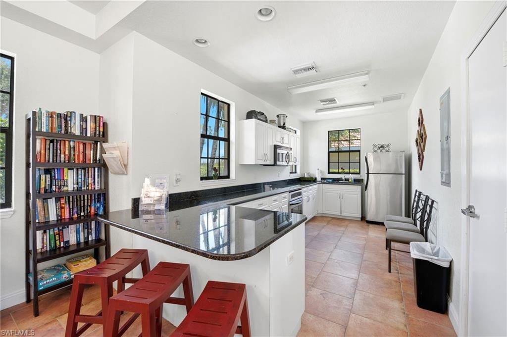 13780 Julias Way , Unit 1012, Fort Myers, FL 33919 Photo