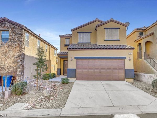 9353 Black Wolf Avenue , Las Vegas, NV 89178