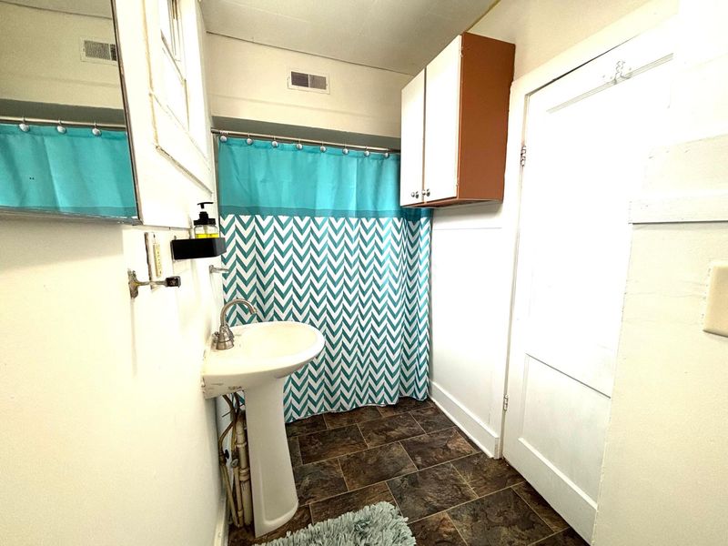 417 Half Avenue, Circleville, OH 43113 Photo 9