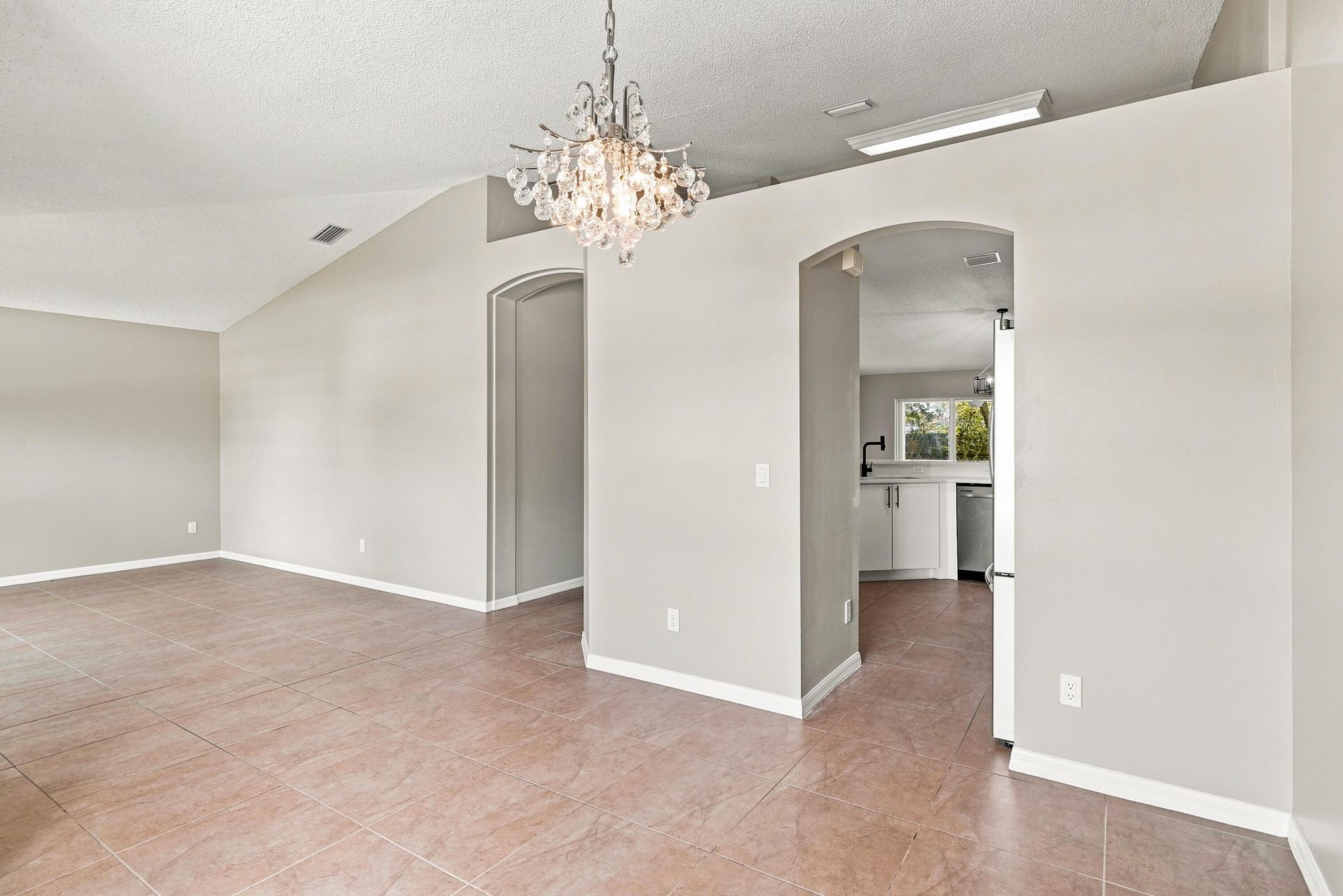820 SW Jennifer Terrace, Port Saint Lucie, FL 34953 Photo