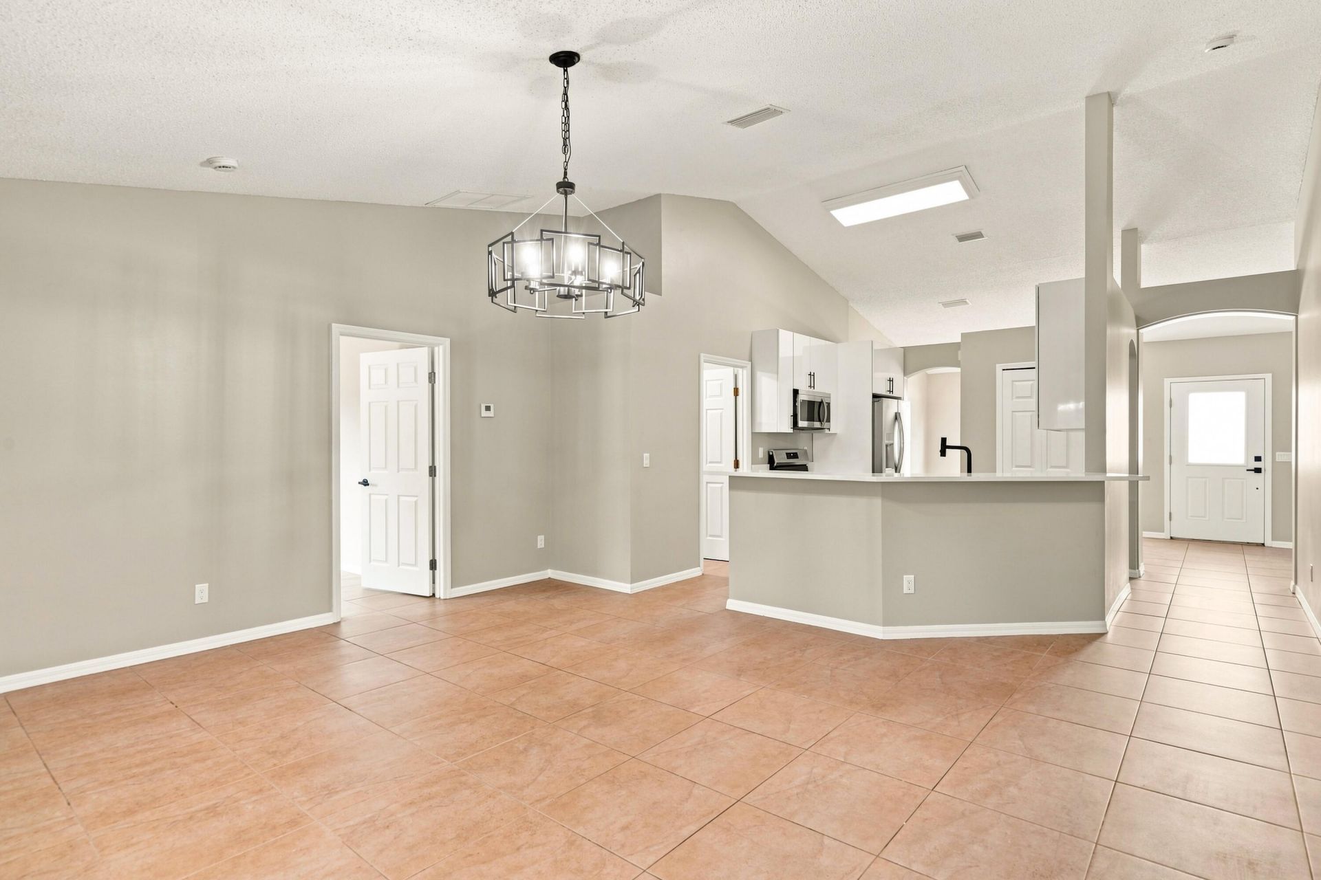 820 SW Jennifer Terrace, Port Saint Lucie, FL 34953 Photo