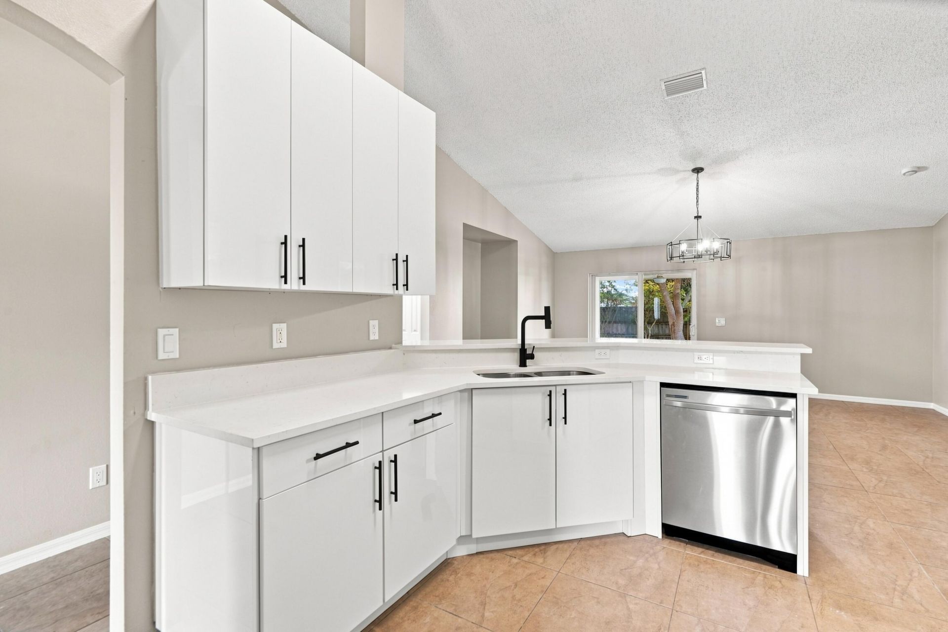 820 SW Jennifer Terrace, Port Saint Lucie, FL 34953 Photo
