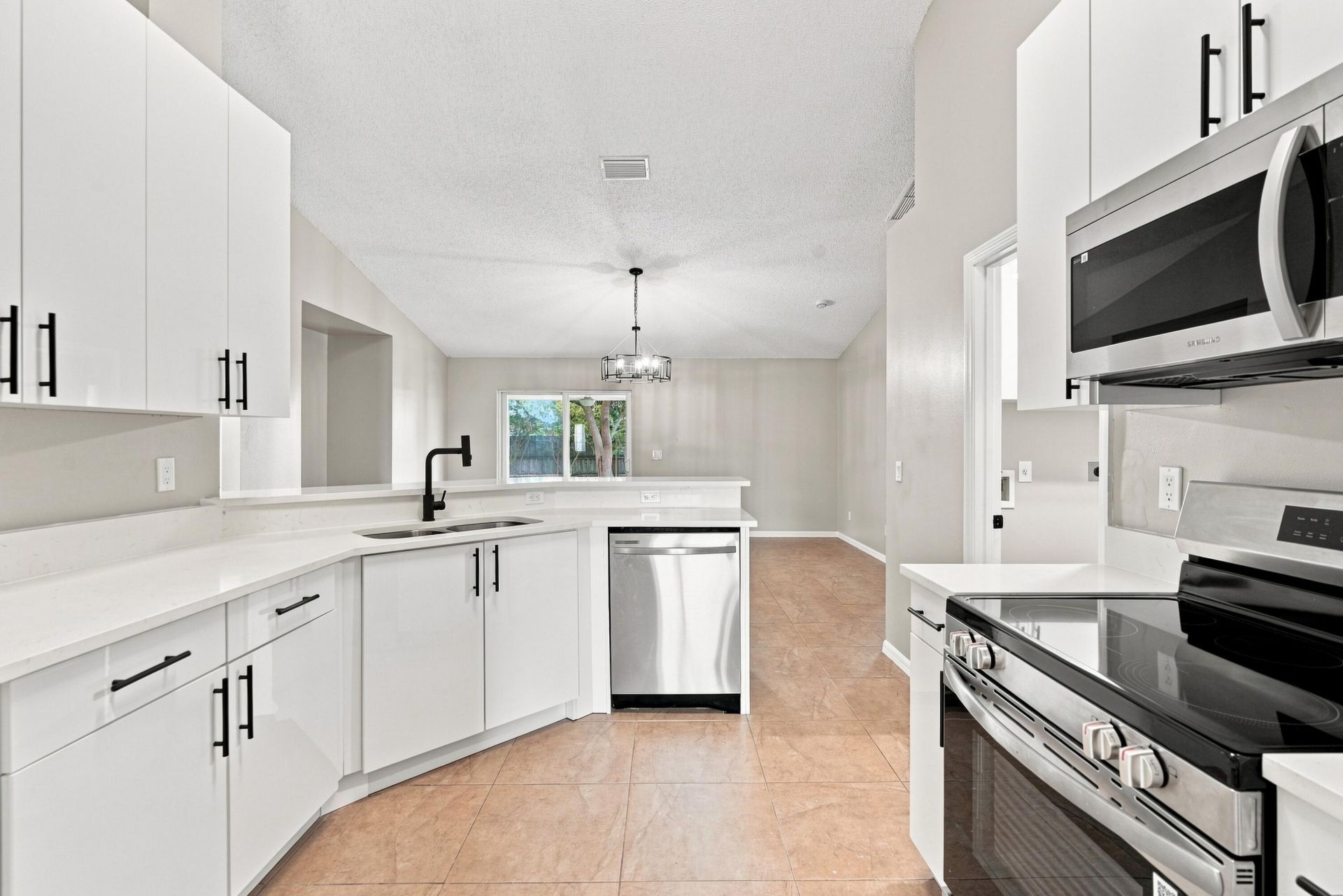 820 SW Jennifer Terrace, Port Saint Lucie, FL 34953 Photo