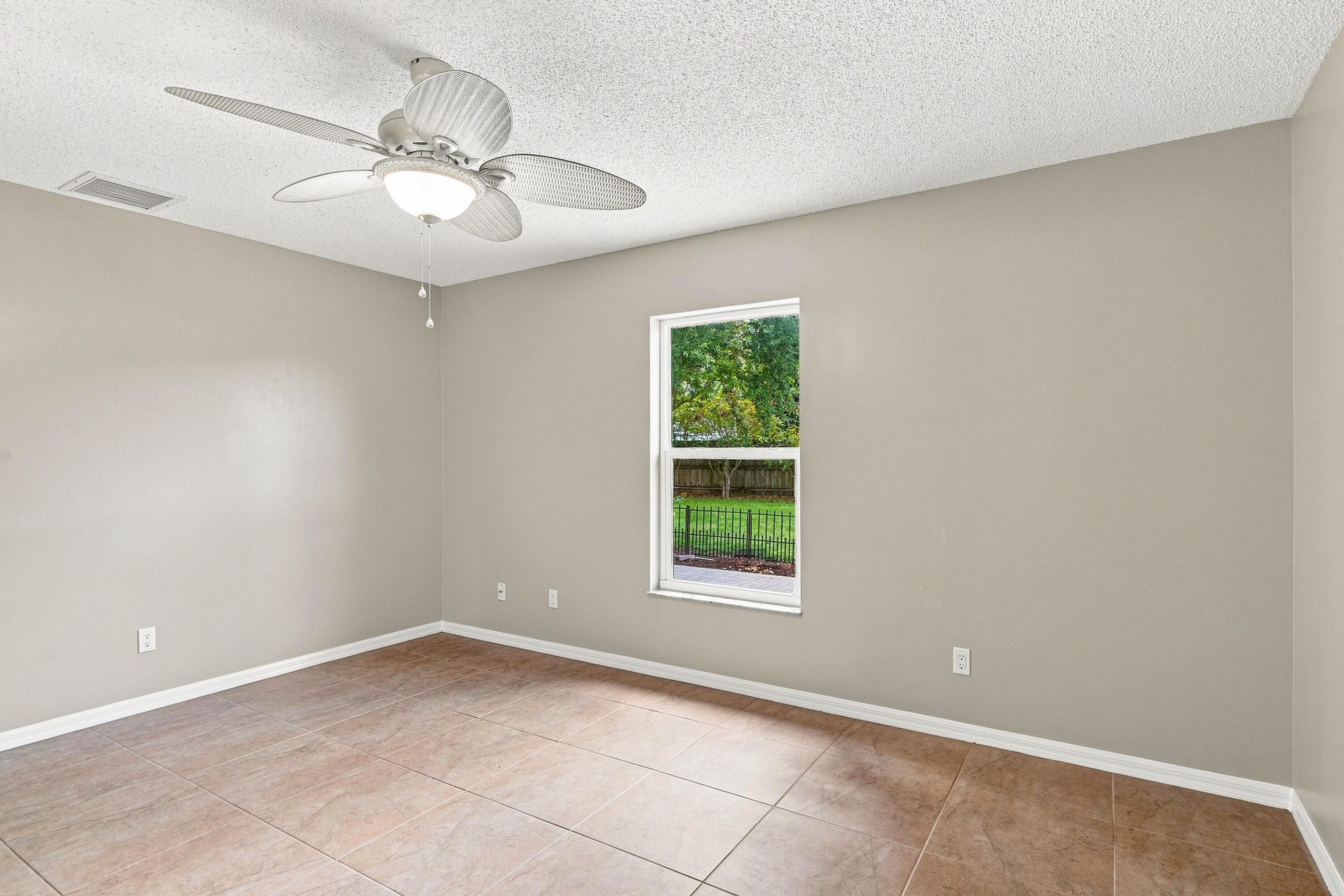 820 SW Jennifer Terrace, Port Saint Lucie, FL 34953 Photo