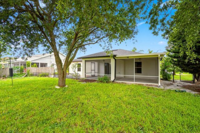 820 SW Jennifer Terrace, Port Saint Lucie, FL 34953 Photo