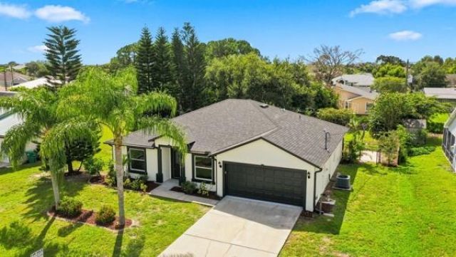 820 SW Jennifer Terrace, Port Saint Lucie, FL 34953 Photo