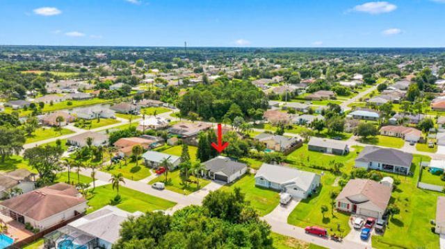 820 SW Jennifer Terrace, Port Saint Lucie, FL 34953 Photo