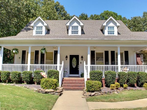 2206 Byrne Wood Drive, Jonesboro, AR 72404
