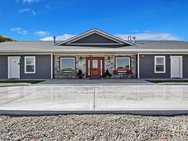 1221 21st, Heyburn, ID 83336