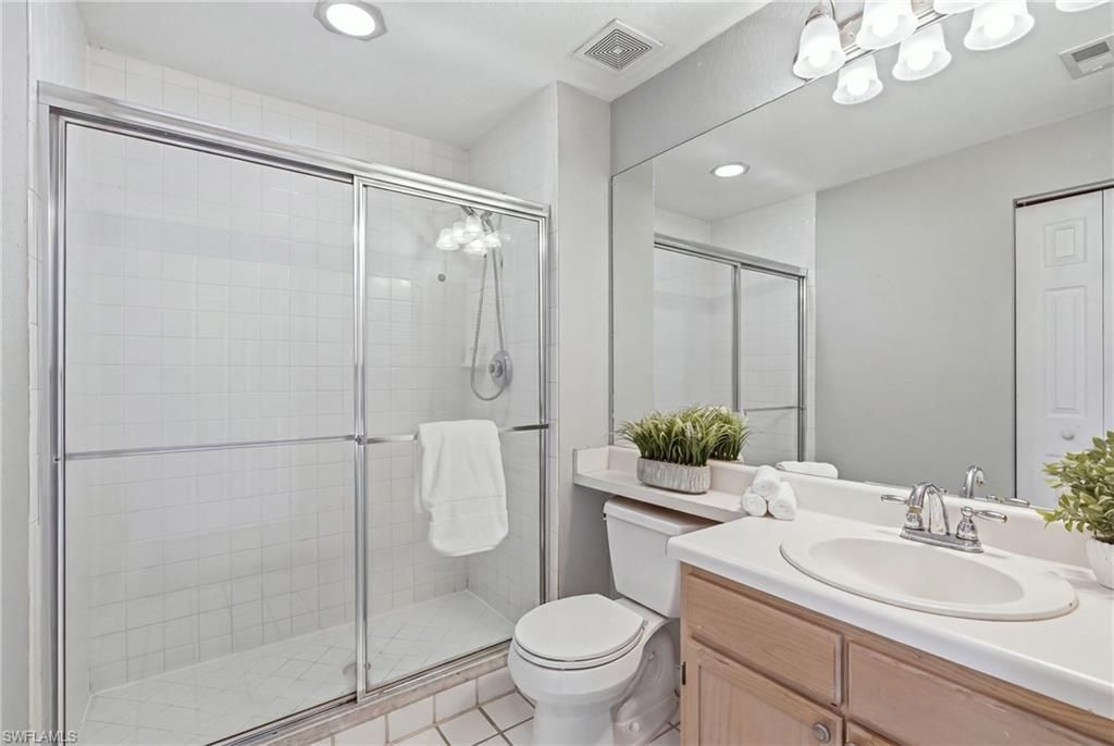 4670 Saint Croix Ln , Unit 627, Naples, FL 34109 Photo