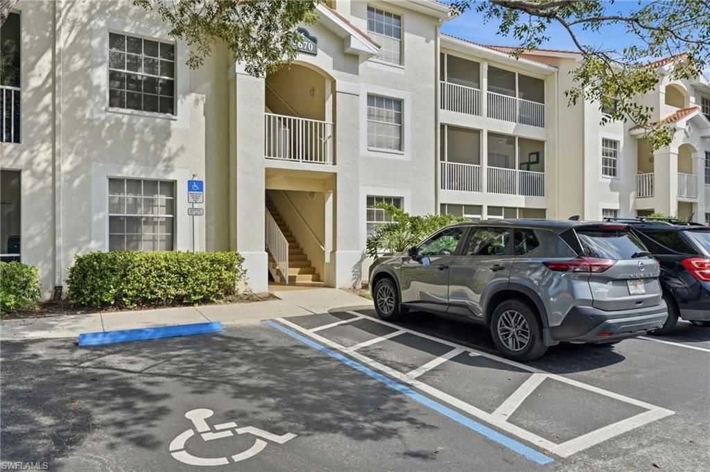 4670 Saint Croix Ln , Unit 627, Naples, FL 34109 Photo
