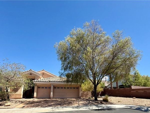 1072 DAYLIGHT BLAZE Way , Henderson, NV 89052