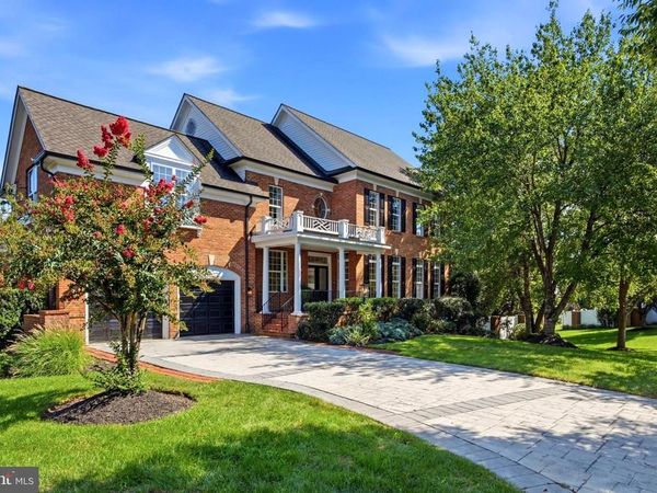 18441 LANIER ISLAND SQUARE, LEESBURG, VA 20176