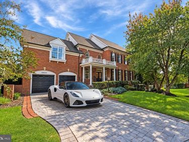 18441 LANIER ISLAND SQUARE, LEESBURG, VA 20176