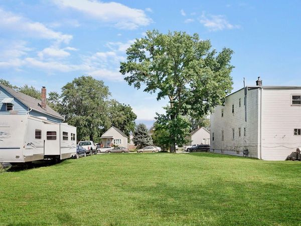 4414 Clark Avenue , Hammond, IN 46327