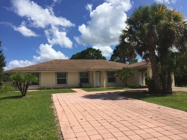1050 SW JOHN MACCORMACK Terrace, Port St. Lucie, FL 34953