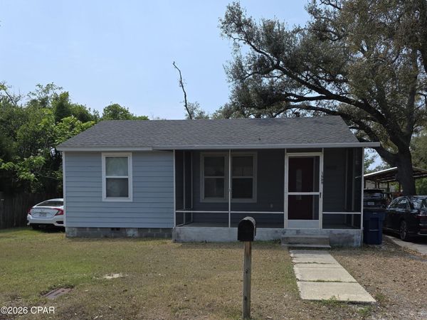 1609 Billings Avenue , Panama City, FL 32401