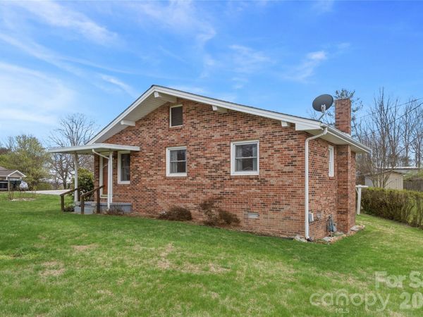 429 Jack Street , Hendersonville, NC 28792