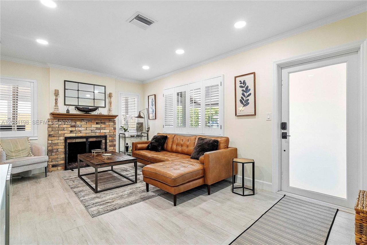 705 SW 8th Ave , Fort Lauderdale, FL 33315 Photo