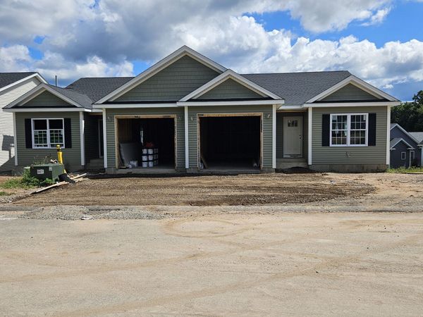 4 Bayberry Drive, Wilbraham, MA 01095
