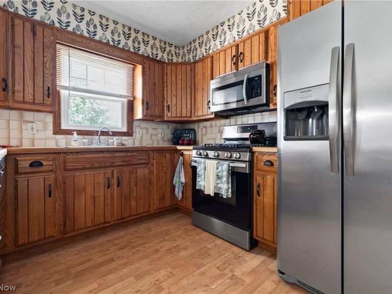 2379 Oak Trace Street, Youngstown, OH 44515 Photo 12