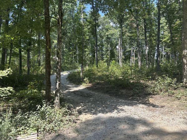 37 Valley Loop , Crossville, TN 38572
