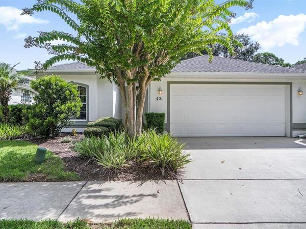 42 W WATERSIDE PKWY , PALM COAST, FL 32137