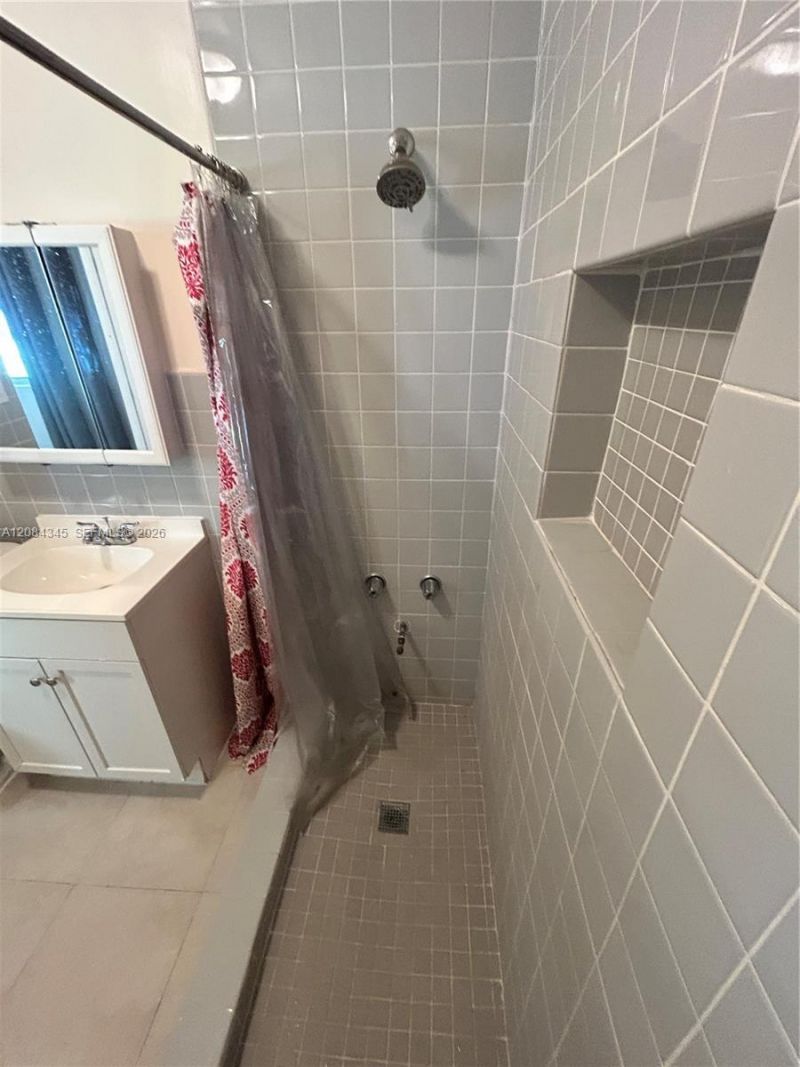 1843 NW 107th St , Miami, FL 33167 Photo