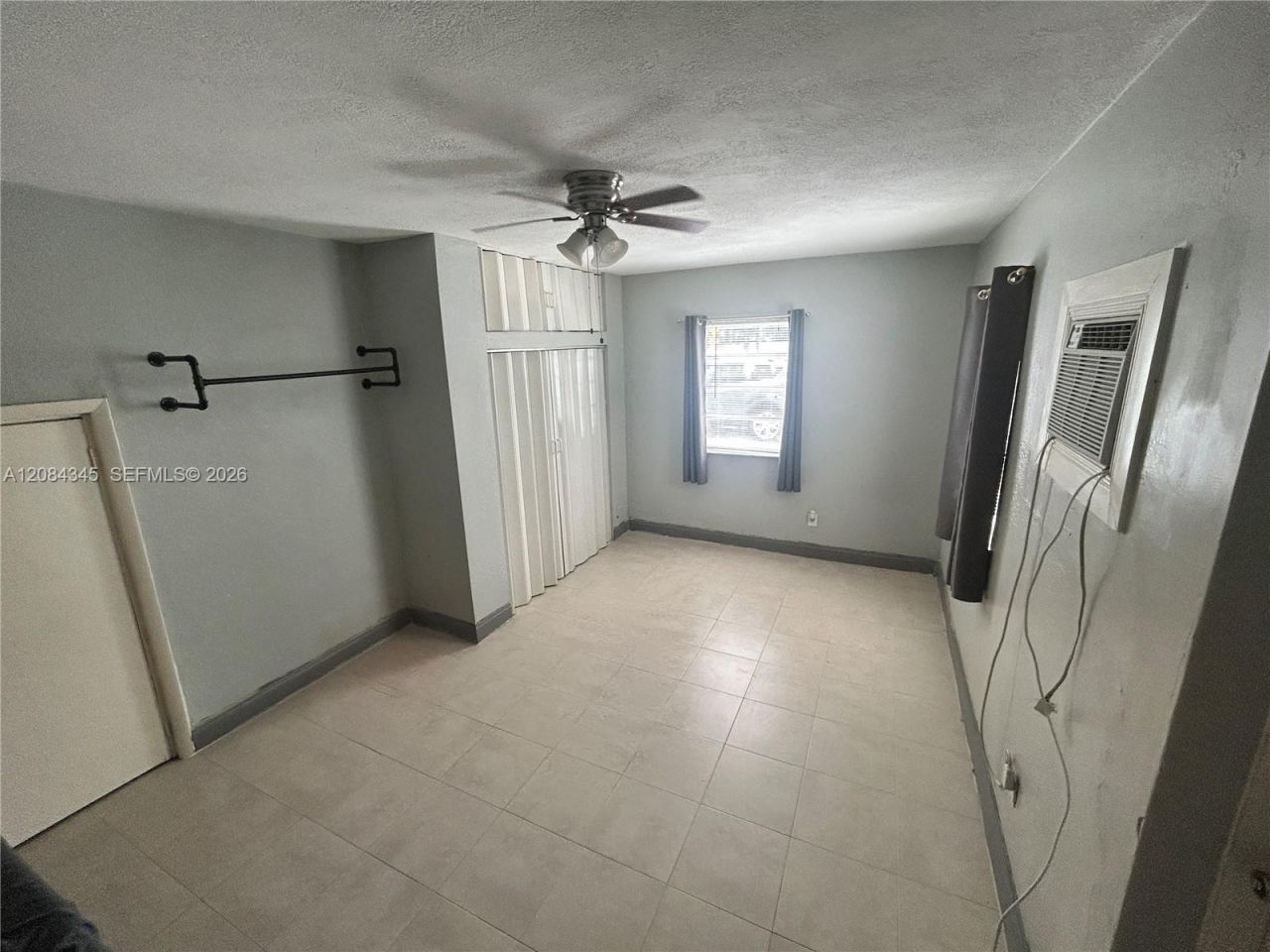 1843 NW 107th St , Miami, FL 33167 Photo
