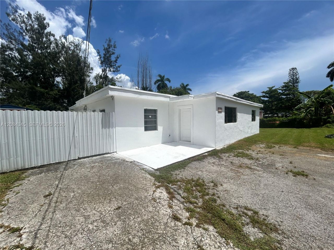 1843 NW 107th St , Miami, FL 33167 Photo