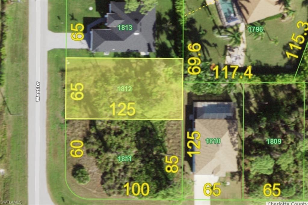 131 West Dr, Rotonda West, FL 33947 Main Photo