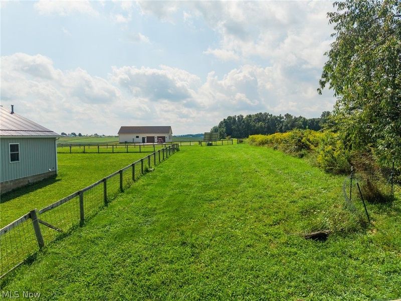 3657 E Moreland Road, Fredericksburg, OH 44627 Photo 47