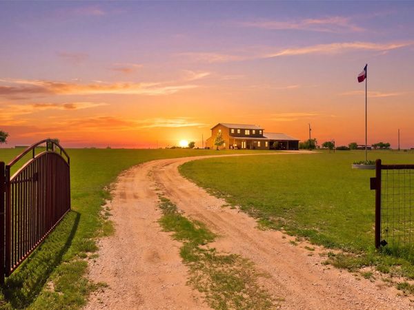 10751 County Road 210, Bertram, TX 78605
