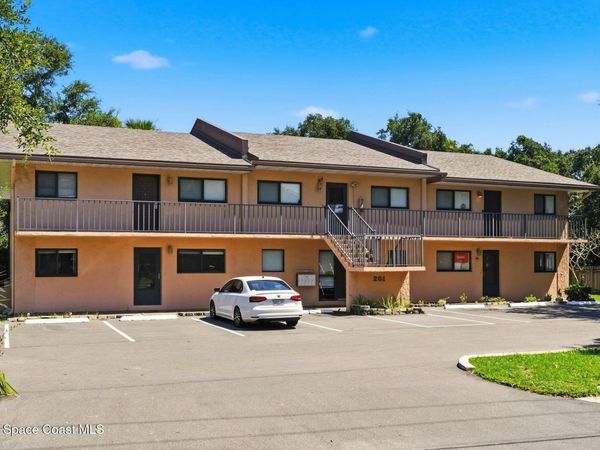 201 Cocoa Isles Boulevard, Unit 1, Cocoa Beach, FL 32931