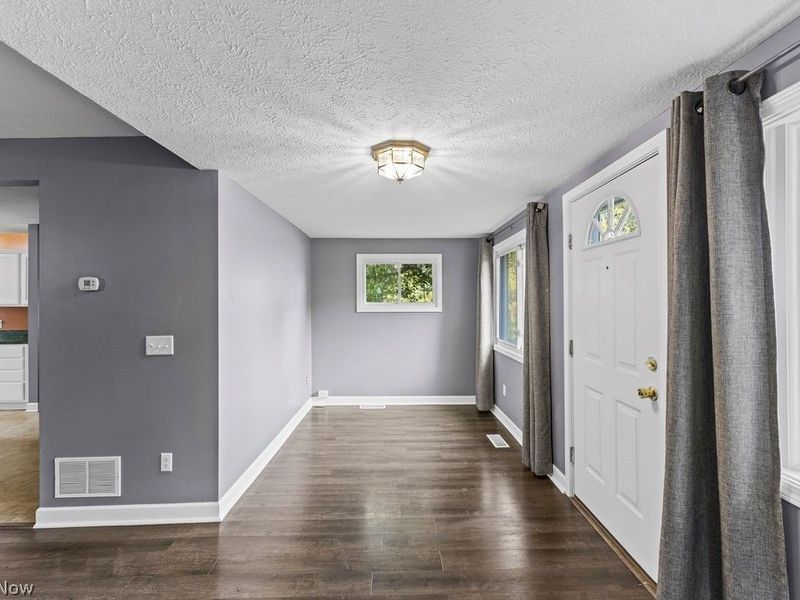 3071 Farmdale Road, Akron, OH 44312 Photo 13