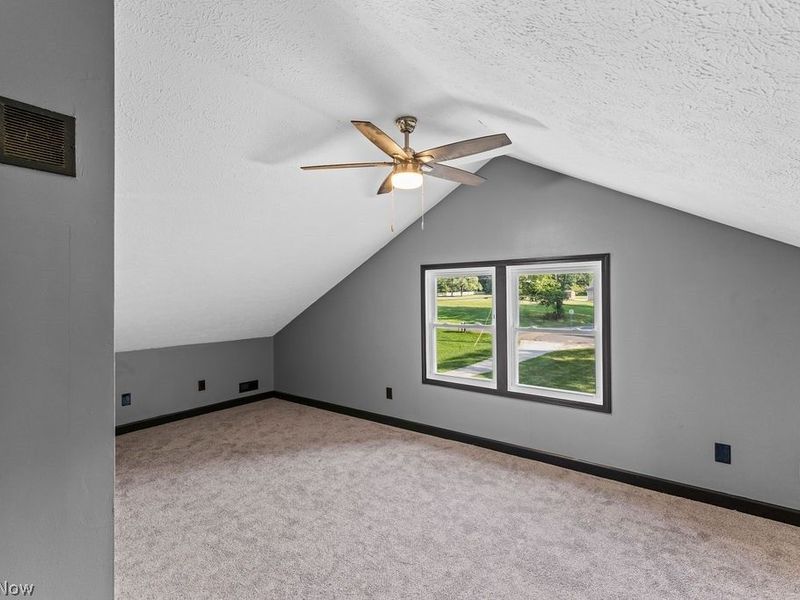 3071 Farmdale Road, Akron, OH 44312 Photo 18