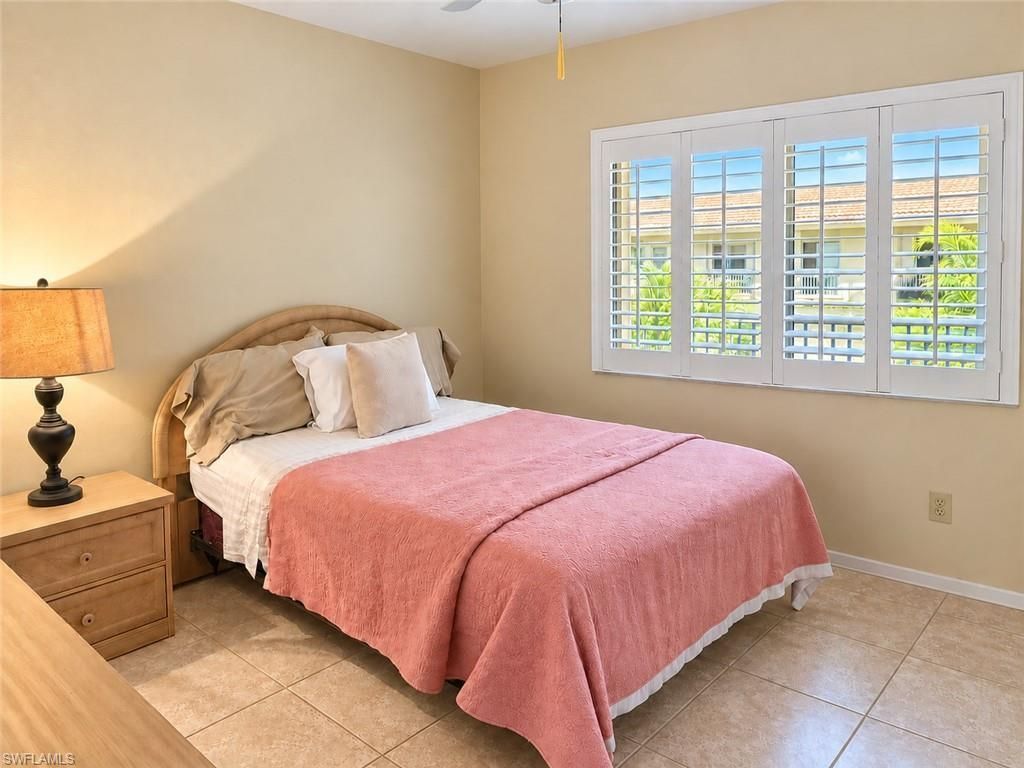 11220 Caravel Cir, Unit 308, Fort Myers, FL 33908 Photo