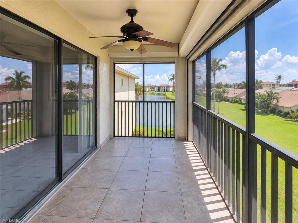 11220 Caravel Cir, Unit 308, Fort Myers, FL 33908 Photo