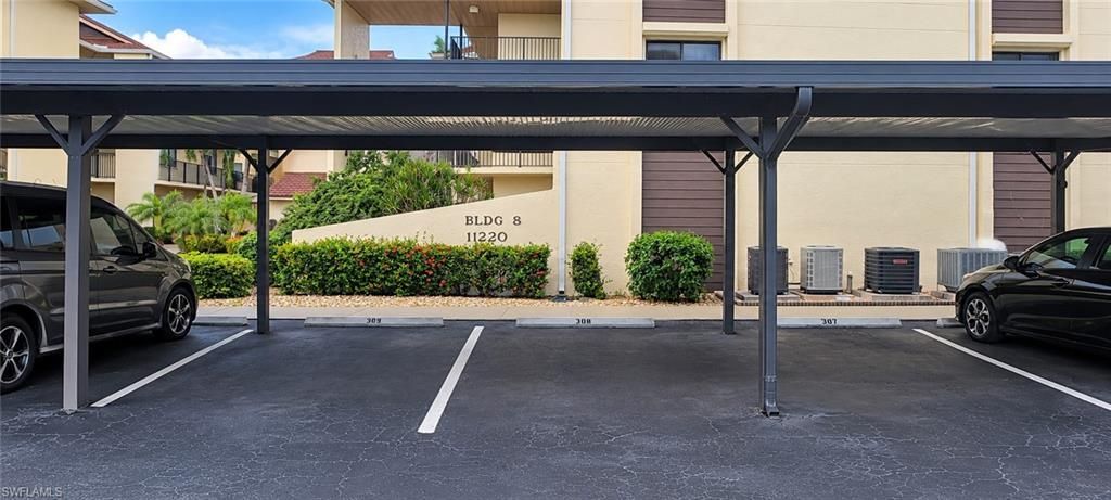 11220 Caravel Cir, Unit 308, Fort Myers, FL 33908 Photo
