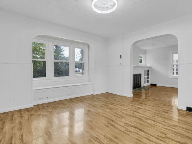 2365 N Stelzer Road, Columbus, OH 43219 Photo 11