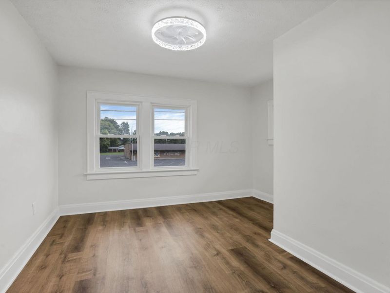 2365 N Stelzer Road, Columbus, OH 43219 Photo 19