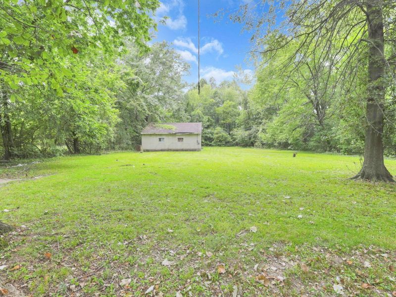 2365 N Stelzer Road, Columbus, OH 43219 Photo 32