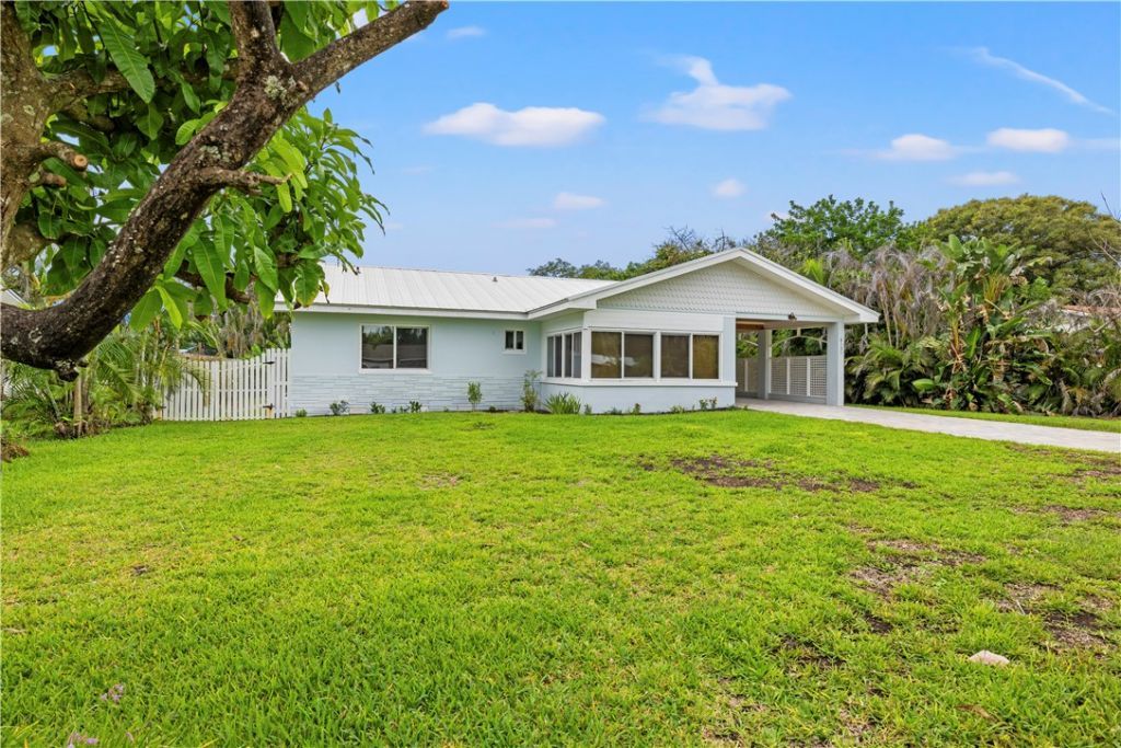 8131 135th Street, Sebastian, FL 32958 Photo