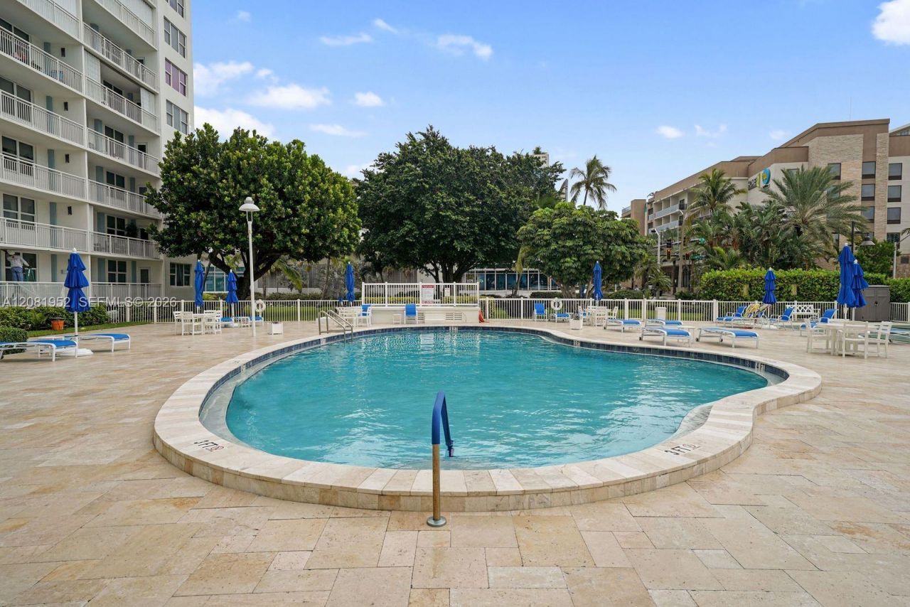 201 N Ocean Blvd , Unit 801, Pompano Beach, FL 33062 Photo