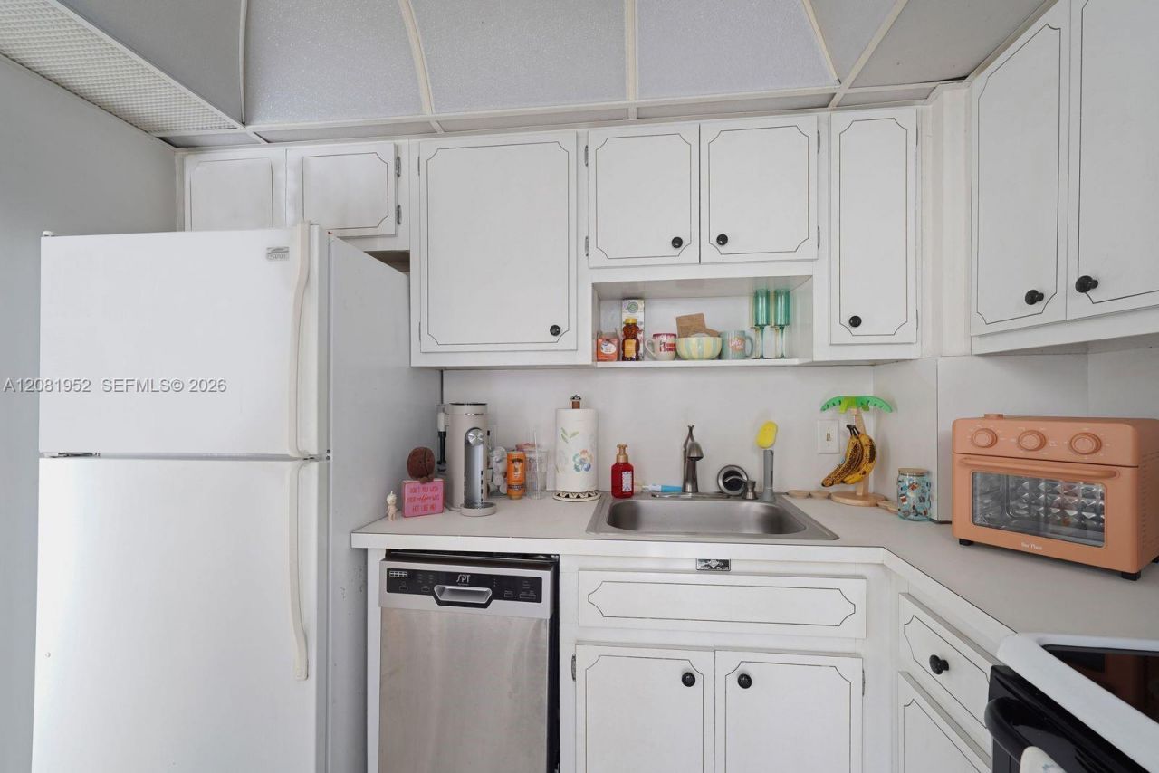 201 N Ocean Blvd , Unit 801, Pompano Beach, FL 33062 Photo