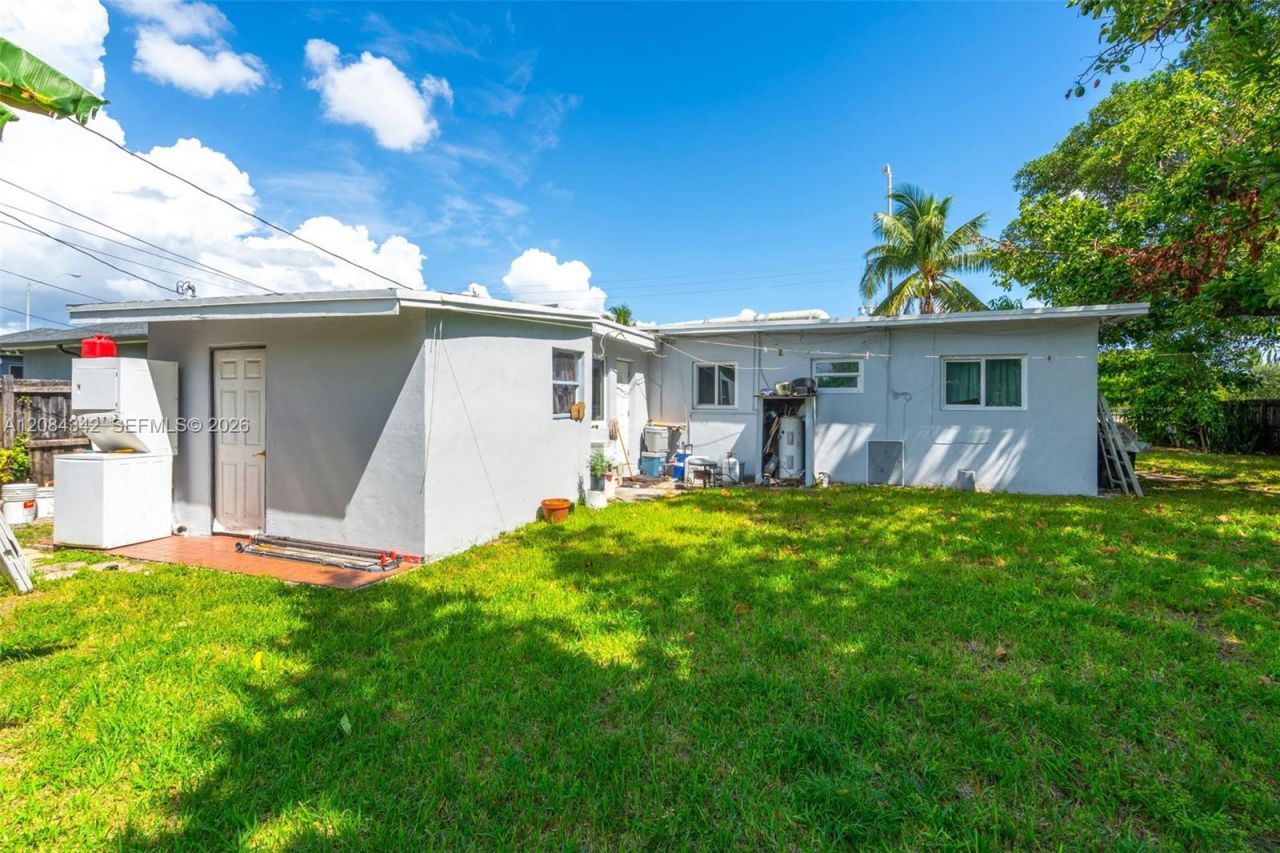 1116 Opa Locka Blvd , Miami, FL 33168 Photo